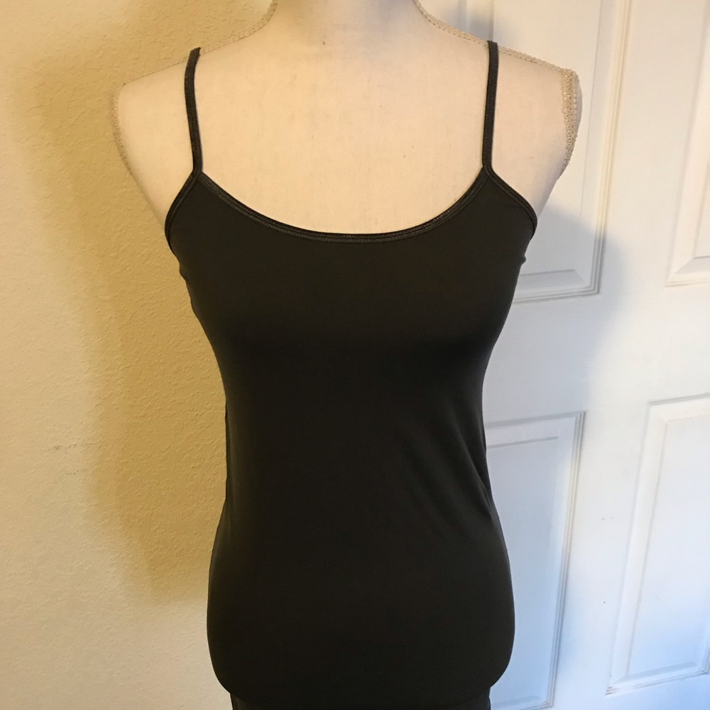 Juniors Seamless “SO” Camisole Top!